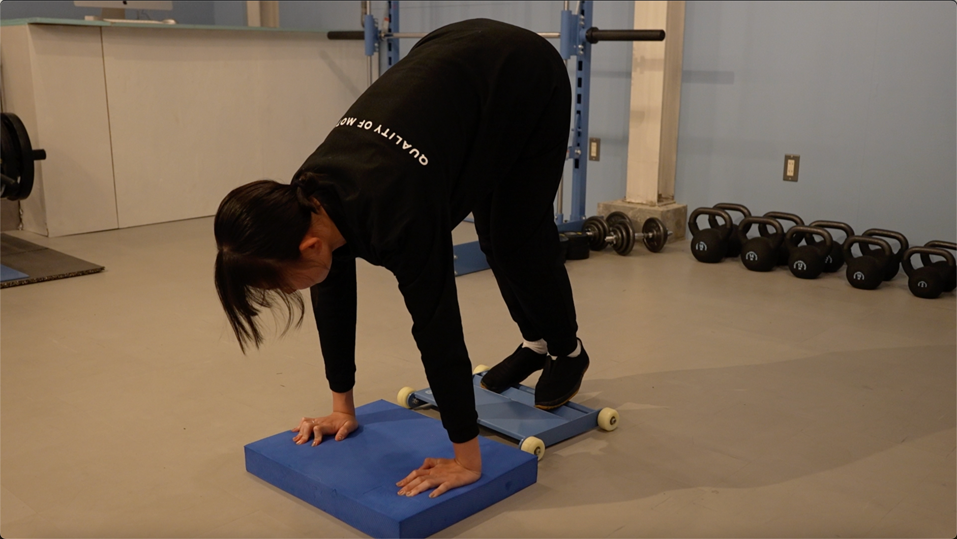 QOMGYM Slider トレーニング器具 QOM Slider | 東京大学小林寛道名誉教授監修、動きの中で体幹を